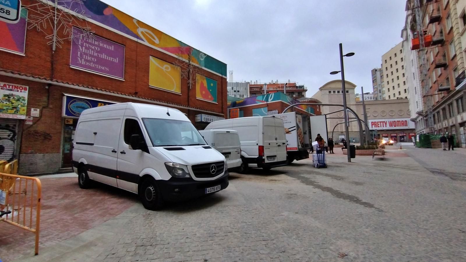 Las imágenes de la transformación peatonal en torno al mercado de Mostenses