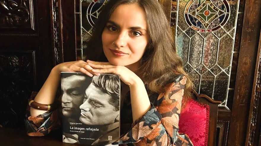 La ULE edita el libro ‘Imágenes fuera de sí. La imagen reflejada. El arte a través del espejo’ de la leonesa Irene del Canto