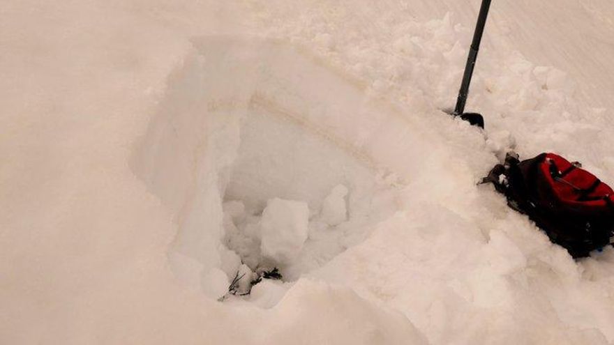 De aquellos polvos, estos nieve-barros: la curiosa imagen que revela el paso de dos episodios intensos de calima por la Península