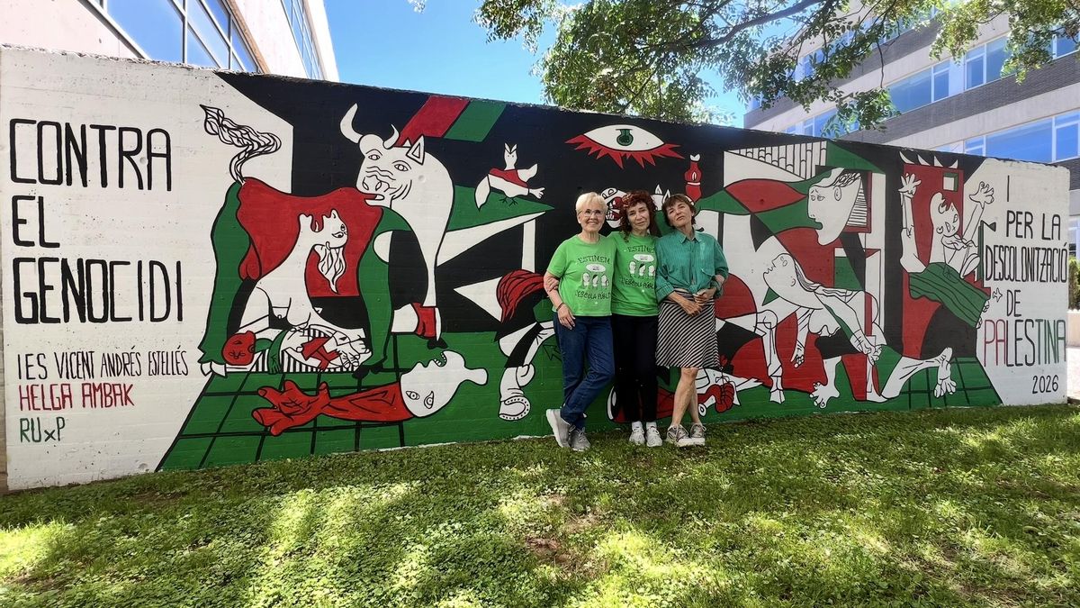 Tres de les protagonistes de la vaga educativa del 88, Conxa Delgado Amo Güin, Àngels Martínez Bonafé i Imma Coscollá Girona. Foto: Julia Barranco.