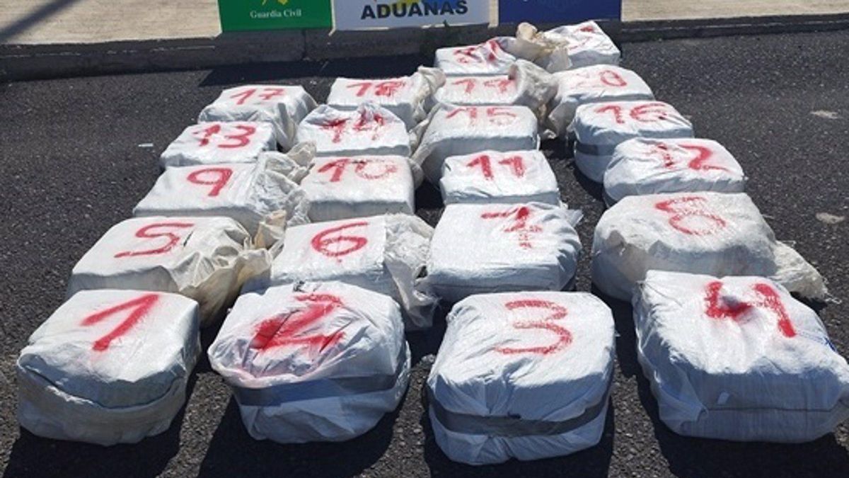 Cocaína incautada que estaba siendo transportada en un barco llamado 'My Love'