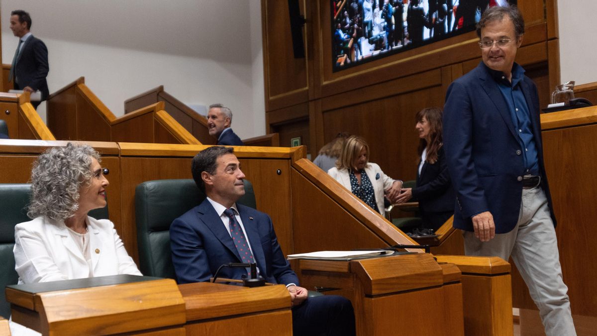 Osakidetza empezará a reducir en octubre el envío de abortos a clínicas privadas, ahora derivados en un 95%
