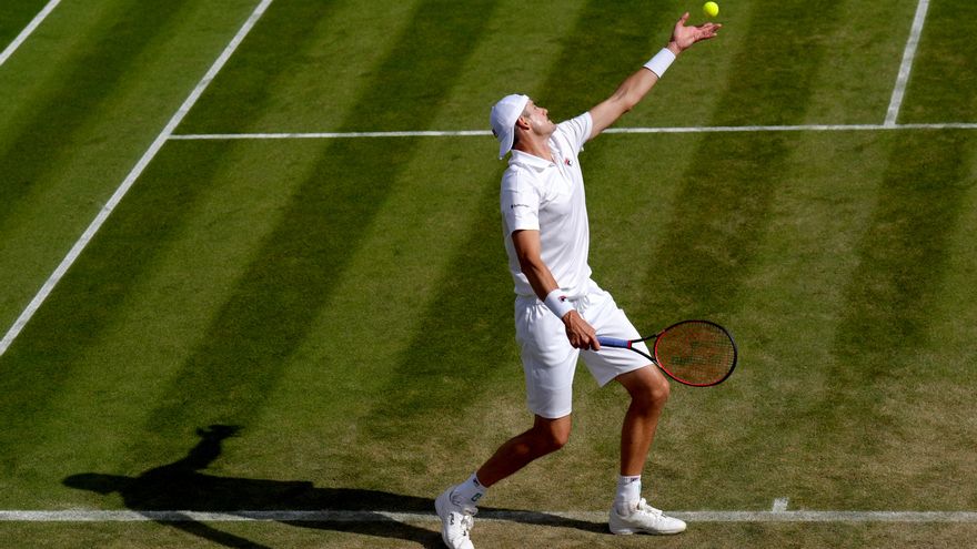El día en el que Wimbledon acogió el partido más largo de la historia del tenis