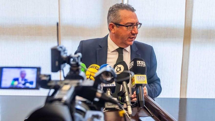 El alcalde de Benidorm apela a la "tranquilidad" tras la condena de 333 millones y el PSPV ve "quiebra técnica"