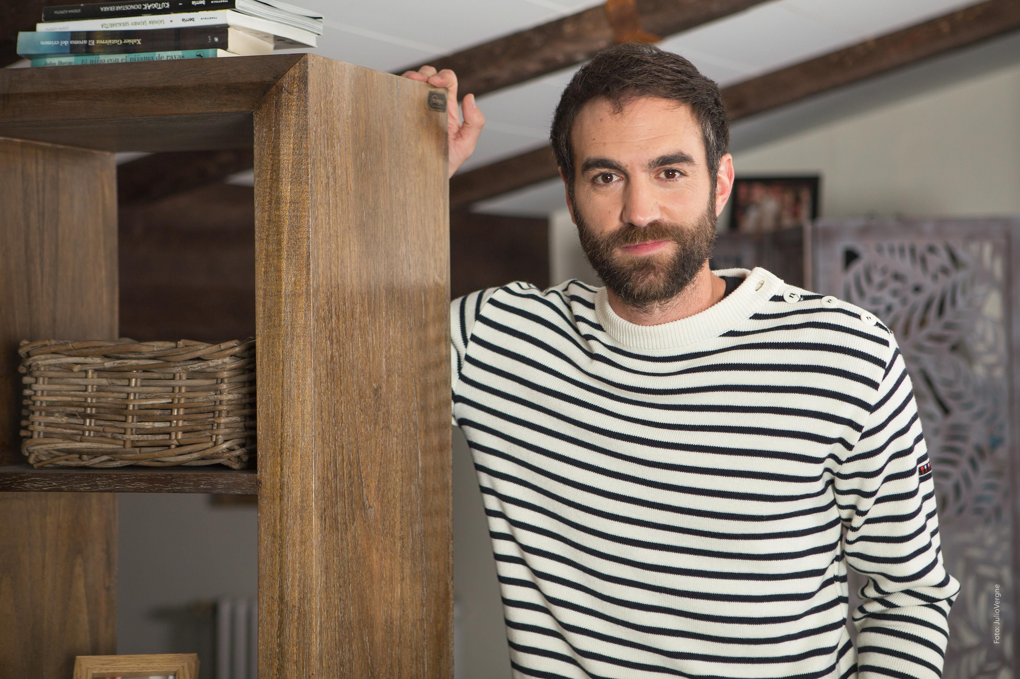 'Allí Abajo' muestra los posados oficiales de su tercera temporada