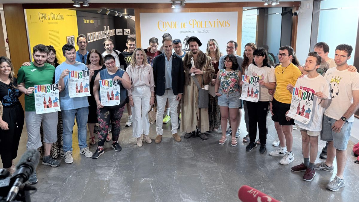Jóvenes con autismo diseñan un 'free tour' virtual e interactivo para redescubrir el patrimonio de Logroño de la mano del genio Miguel Ángel