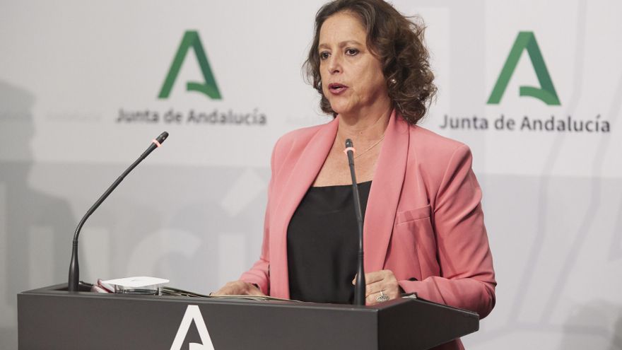 La consejera de Salud y Consumo de la Junta de Andalucía, Catalina García, archivo