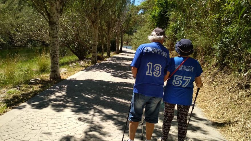 Los viajes del Imserso se dan por perdidos este año: "Ojalá vuelvan pronto, por la economía y el bien que nos hace a los mayores"