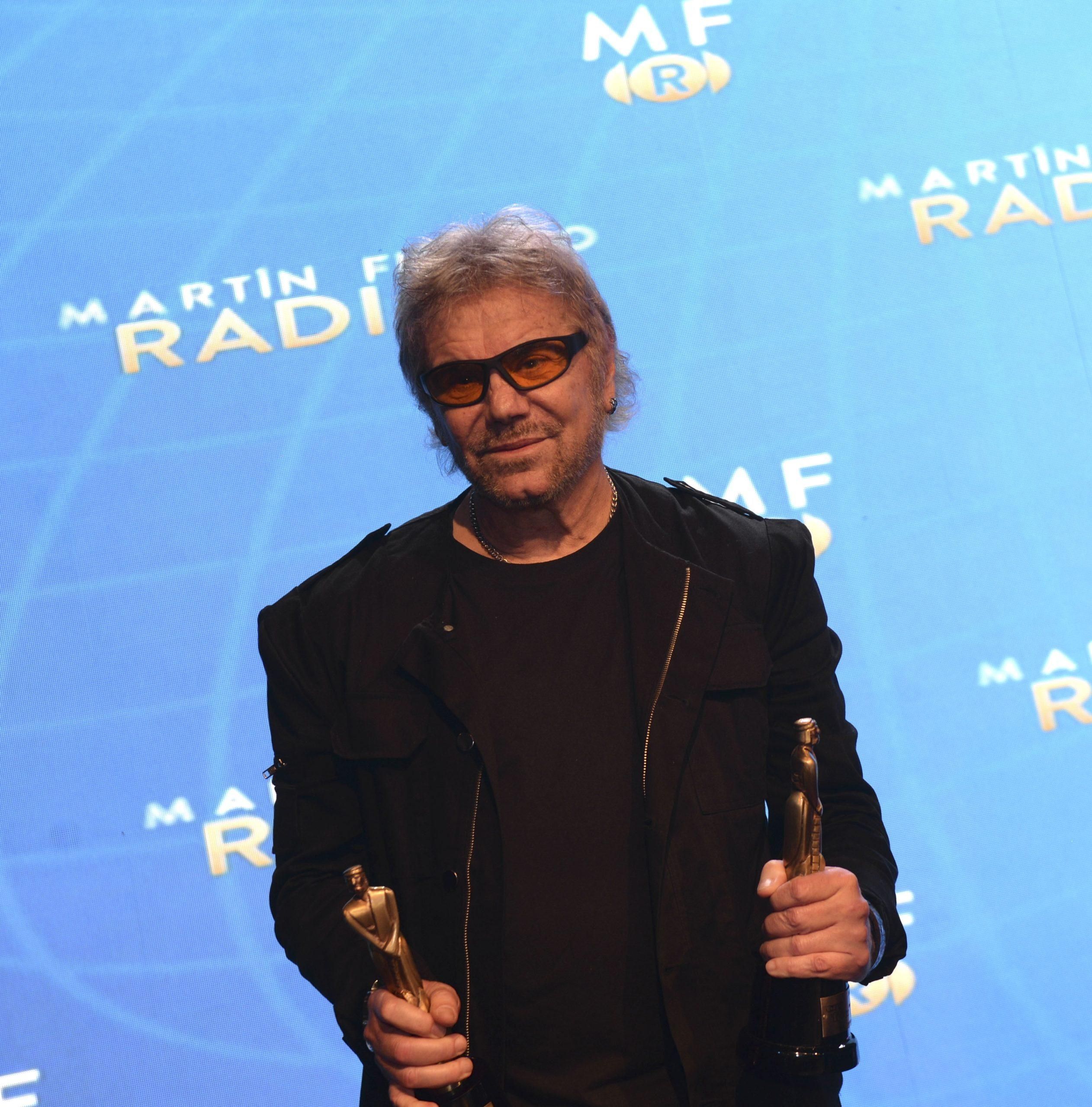 Beto Casella celebró el Martín Fierro de Oro 2025 por su programa de radio en Rock & Pop.