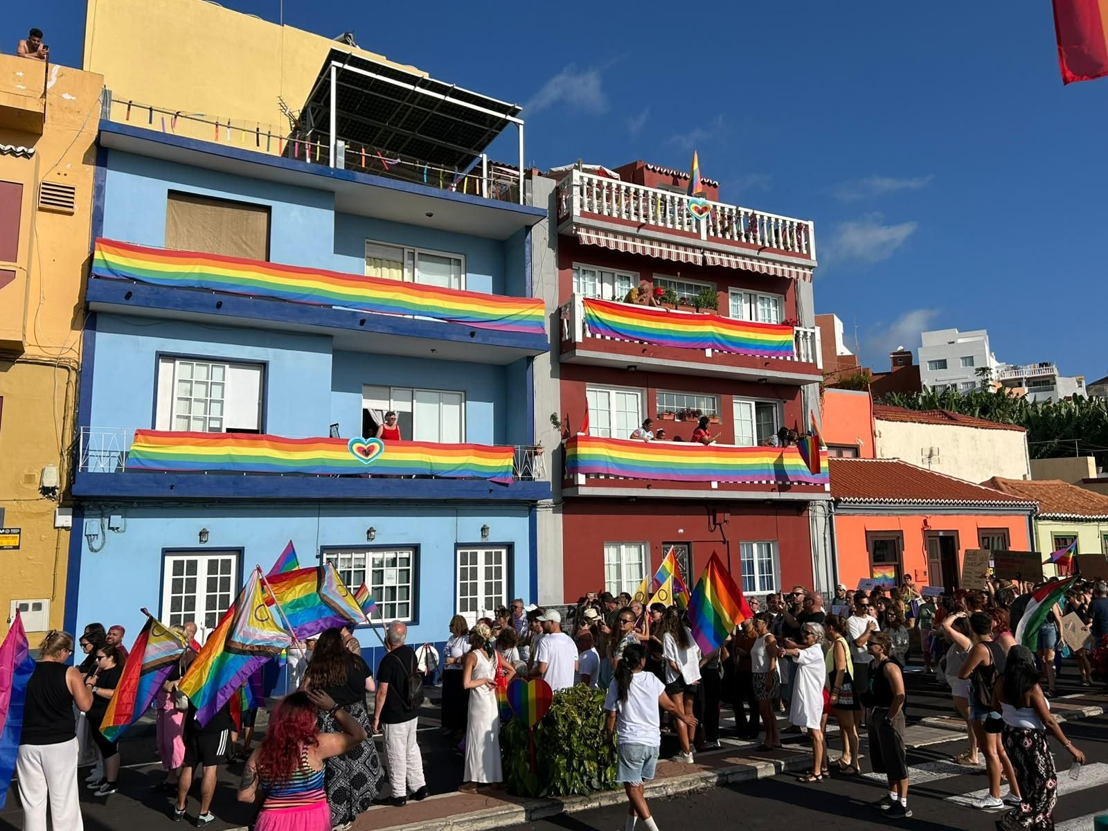 ‘Contra el odio, más orgullo’: Tazacorte se convierte en epicentro de la diversidad con el ‘Orgullo Chiquito LGTBIQ+. LA PALMA AHORA