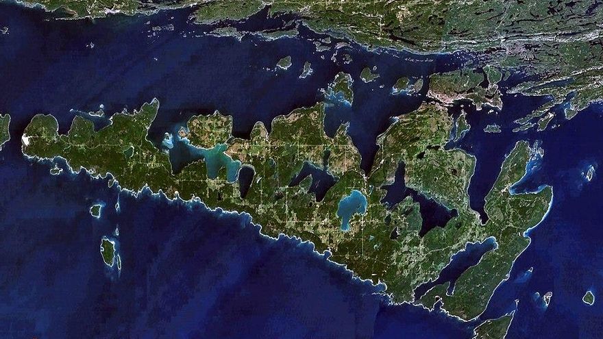 ¿Una isla con más de 100 lagos en su interior? Es posible, se llama Manitoulin y está en Canadá