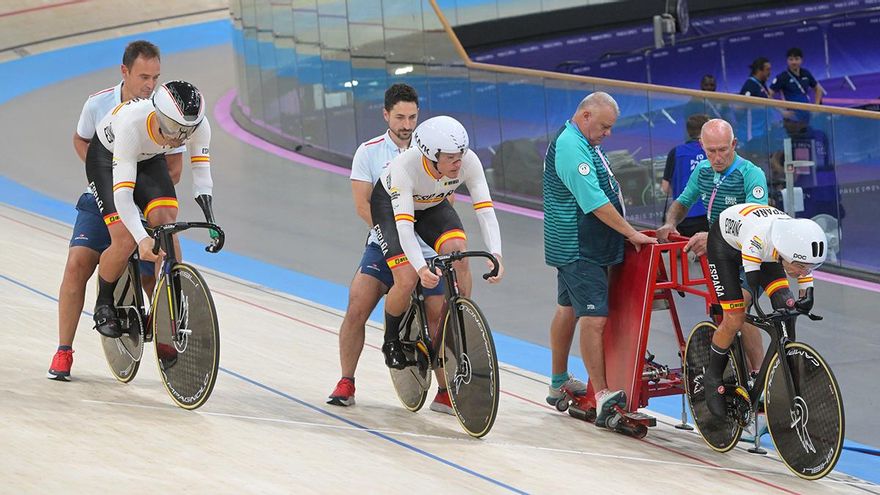 Alfonso Cabello consigue la plata por equipos en París 2024