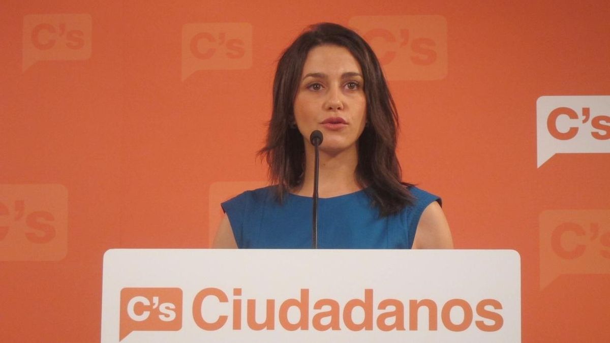 Inés Arrimadas se presenta a las primarias de C's a la Generalitat de Cataluña