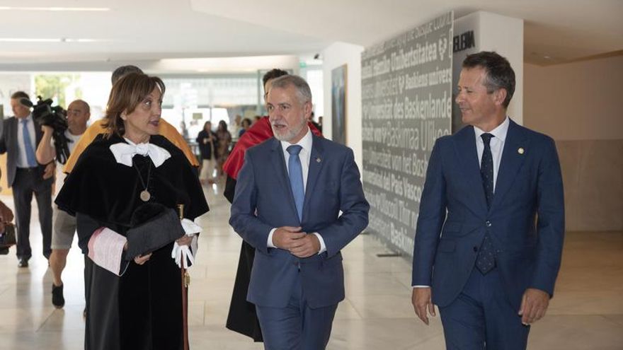 La Universidad pública vasca reivindica su "buena salud" y "autonomía" en el arranque del nuevo curso