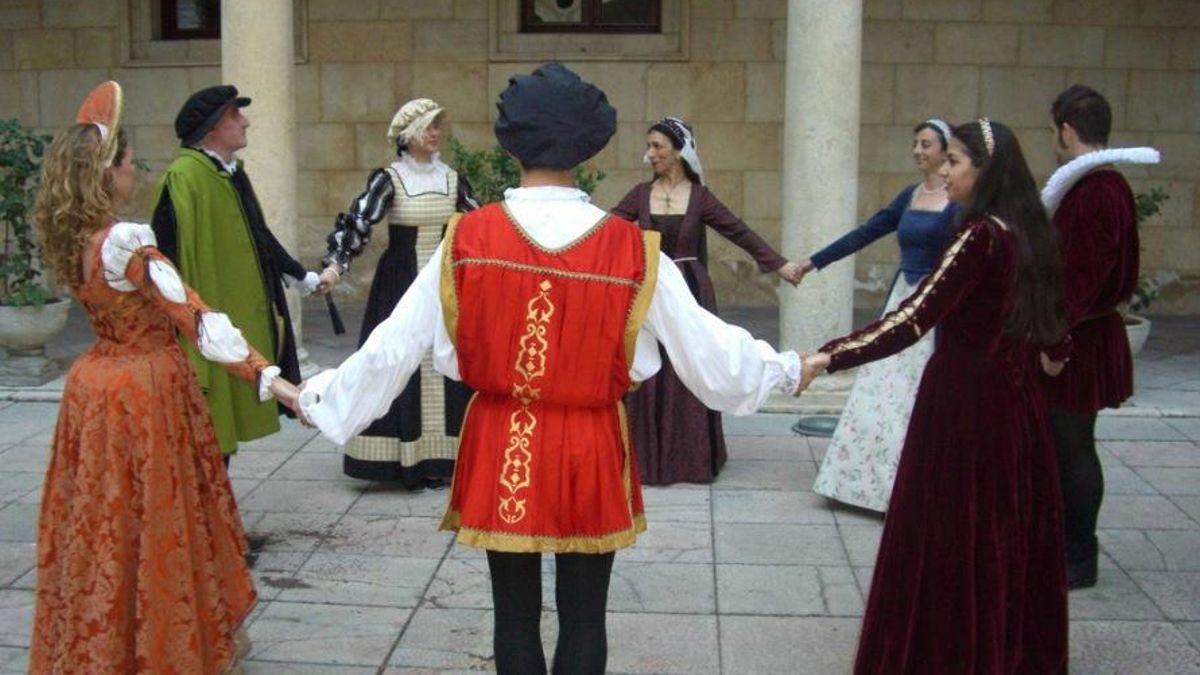 Actuación de danza renacentista de Gratie d'amore.