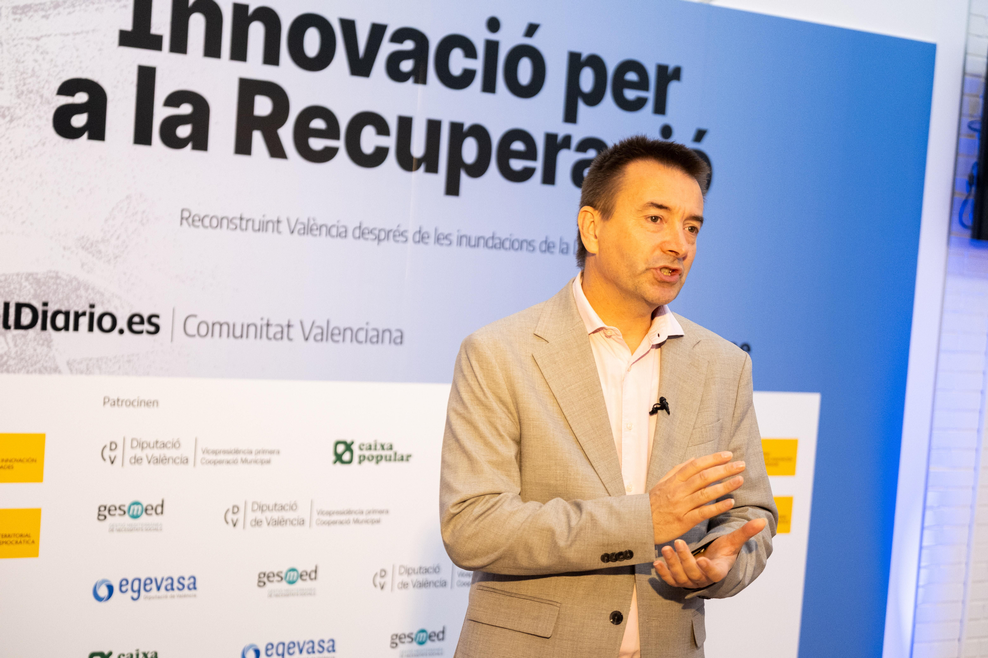 Paco Alós, director de Responsabilidad Social Corporativa (RSC) y Relaciones Institucionales de Caixa Popular.
