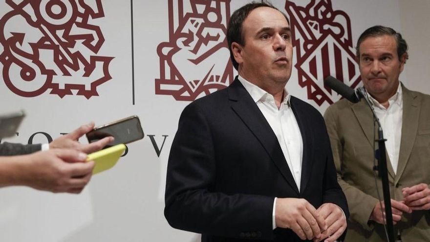 El PP pasa de abanderar la recuperación del derecho civil con Camps a congelar la reforma en las Corts con Vox