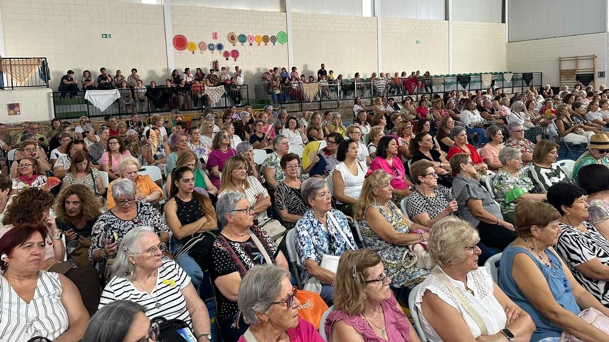 Las mujeres de La Vera y el Jerte reivindican en Barrado su papel esencial en la vida de los pueblos