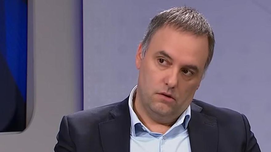 Adorni dijo que demostró "que no era un chorro" y Milei acusó al periodismo de "mentir alevosamente"