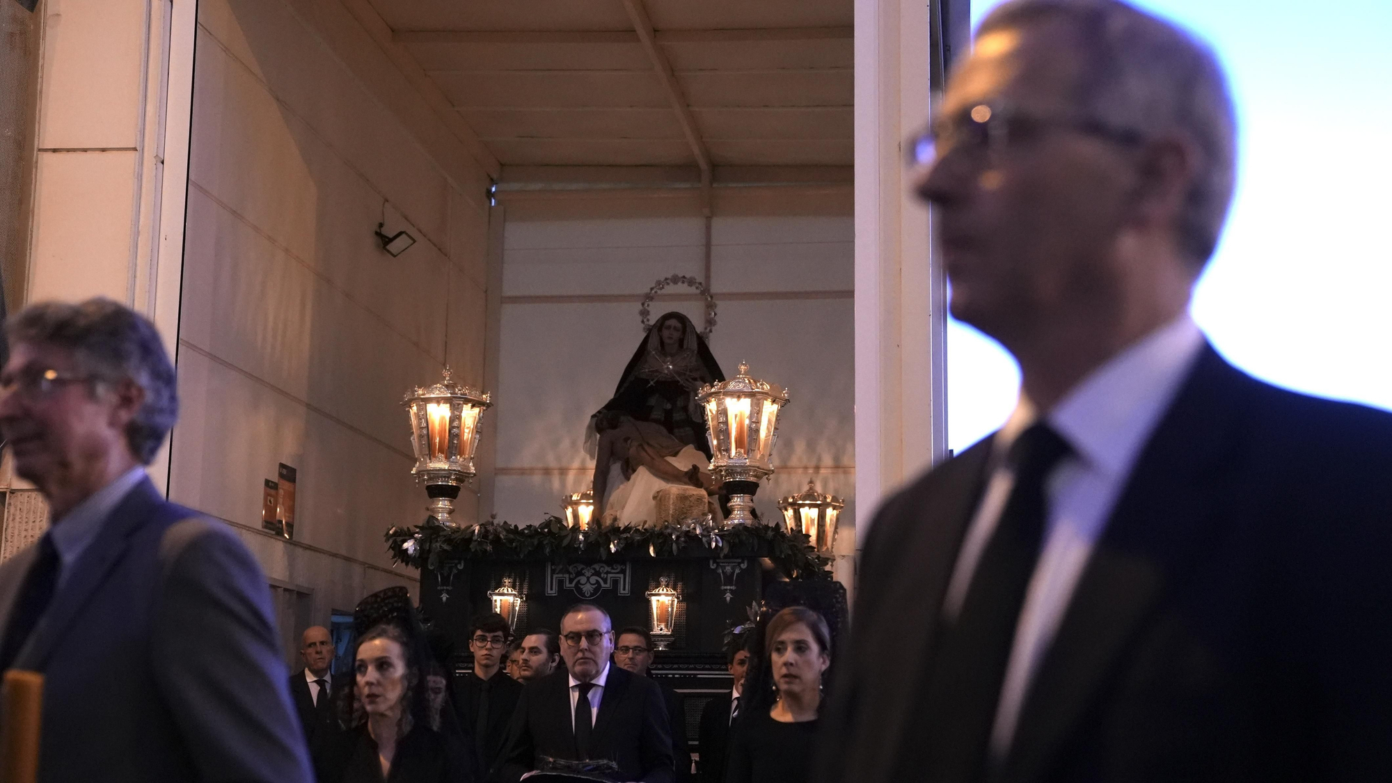 Salida procesional del Traslado al Sepulcro, en imágenes