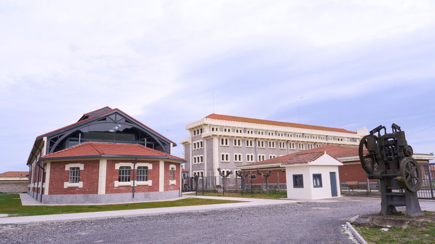 Inauguración de la reforma integral del centro penitenciario de El Dueso.