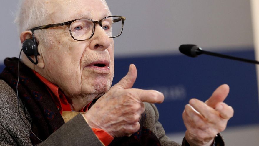 Fallece el director teatral Peter Brook a los 97 años