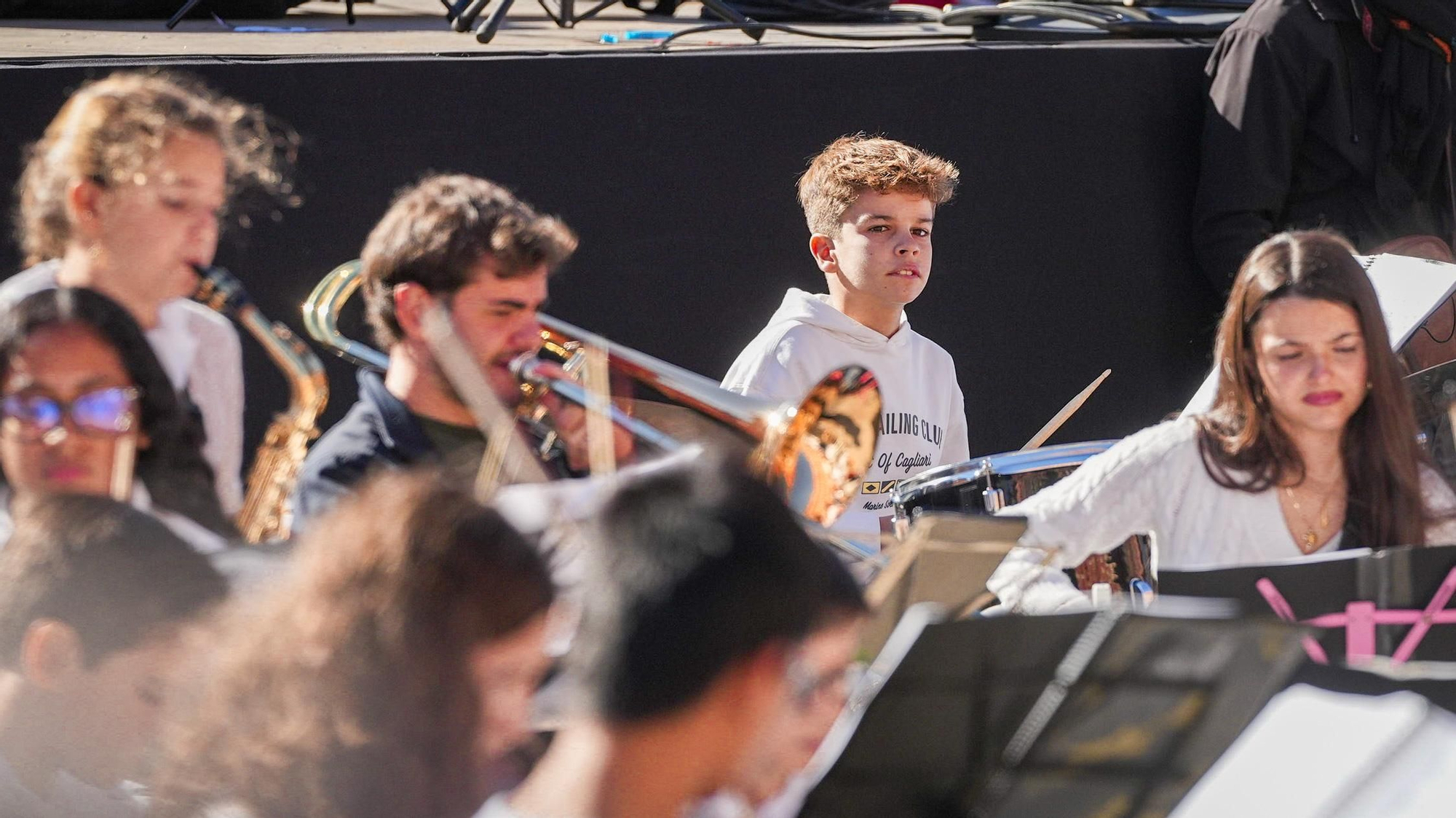 Concierto en La Corredera de la plataforma por un auditorio.