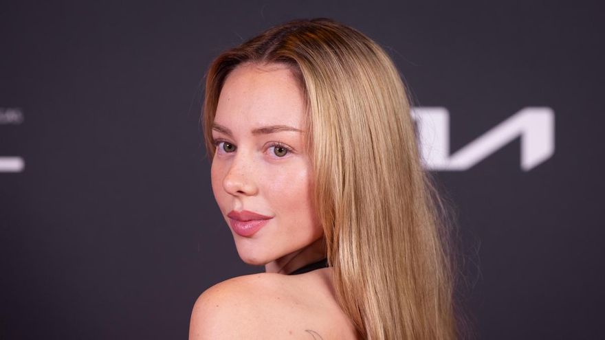 Ester Expósito: "Lo creáis o no, las mujeres, al igual que los hombres, engordamos y adelgazamos"