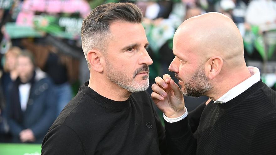 Iván Ania: "En 5 minutos de la segunda parte tiramos el partido"