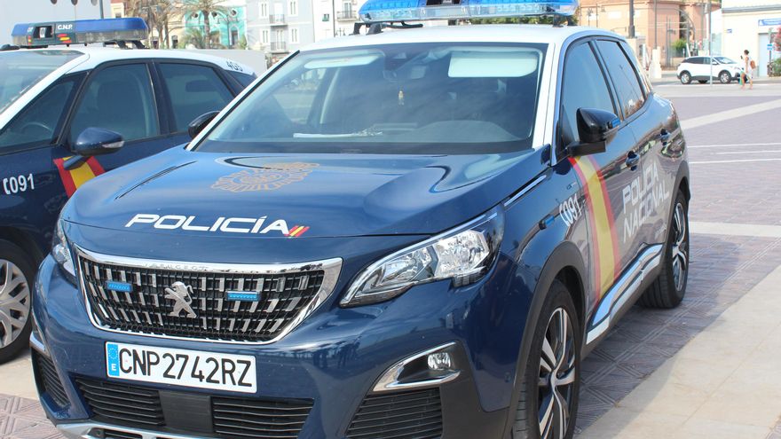 La Policía Nacional desarticula en València un grupo criminal que vendía contratos de alquiler falsos a migrantes