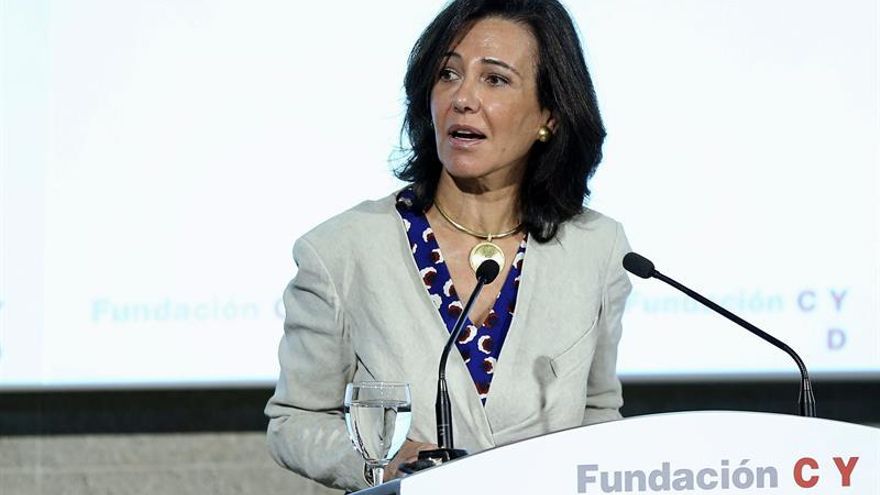 Santander ganó 3.616 millones hasta junio, un 24 % más, incluido el Popular