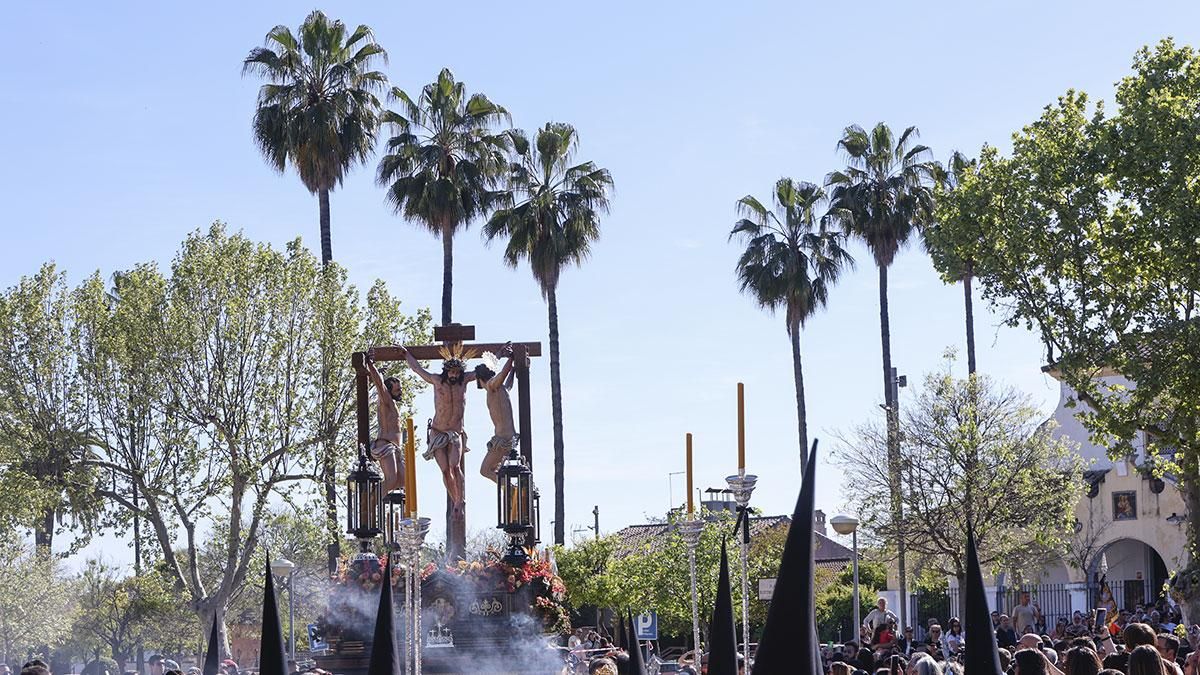 La salida de la Hermandad de la Conversión, en imágenes