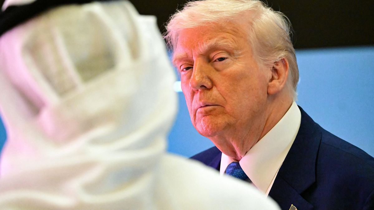 El presidente de EEUU, Donald Trump, en un foro empresarial en Abu Dabi el 16 de mayo de 2025.