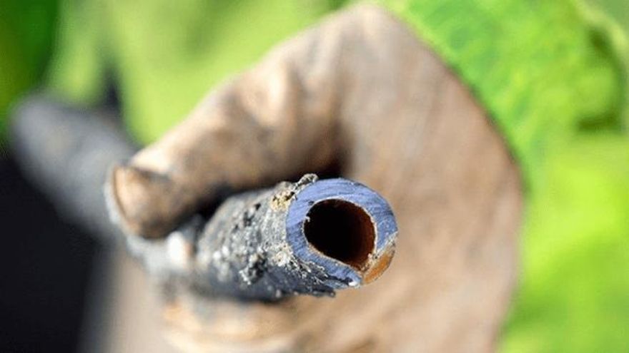 ¿Es peligroso tener tuberías o soldaduras de plomo en casa?