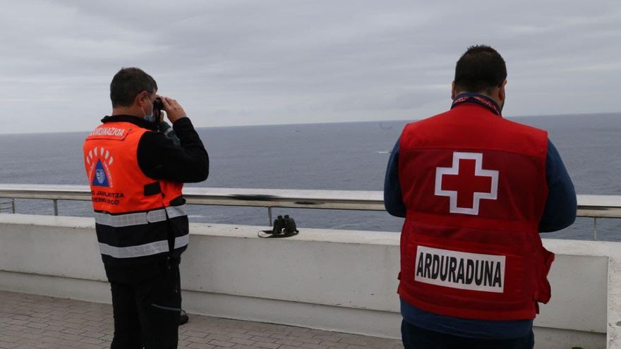 72 horas de búsqueda de un buceador desaparecido en Lekeitio, en imágenes