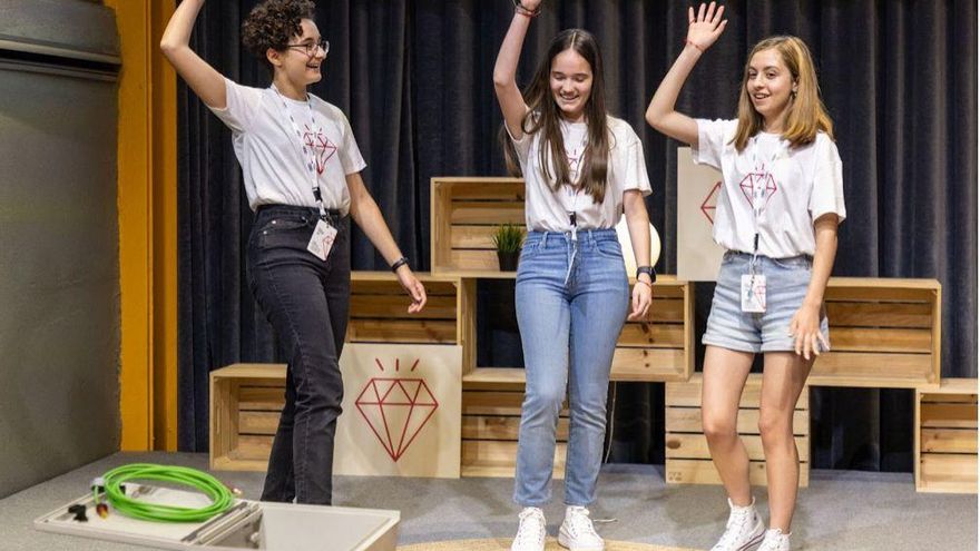 HER, el proyecto de unas ingenieras adolescentes de La Rioja sobre violencia de género y sexual que puede ser realidad en Silicon Valley