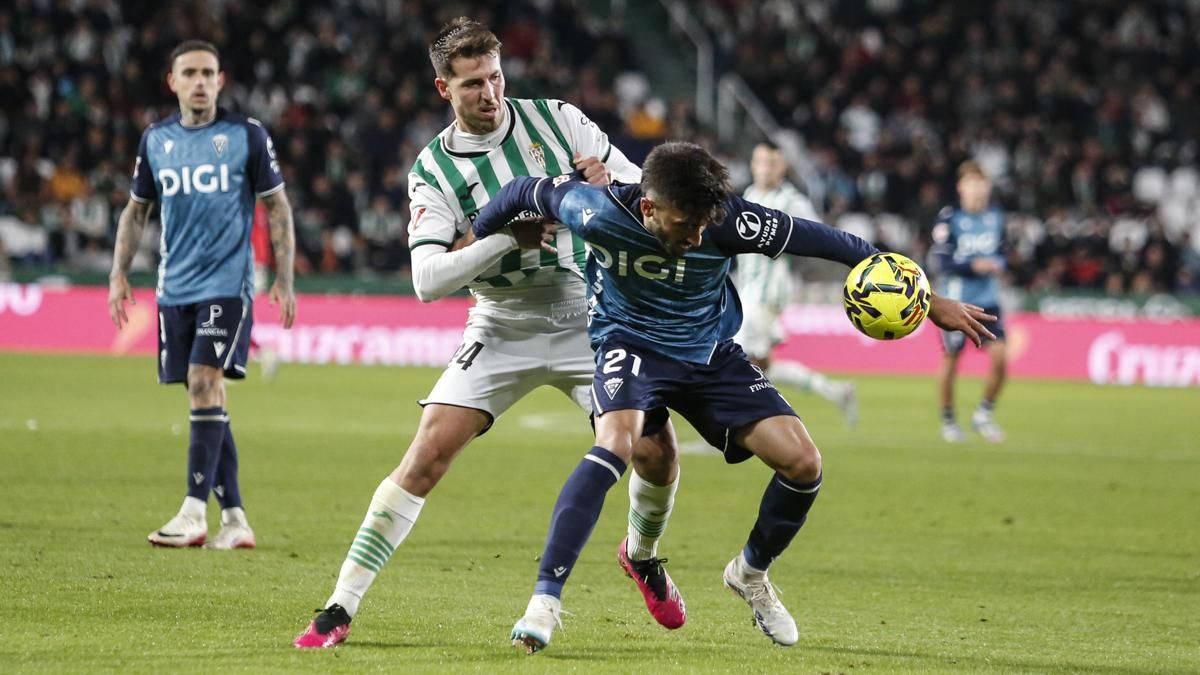 El Córdoba CF, el equipo con menos tiempo efectivo de juego de LaLiga Hypermotion