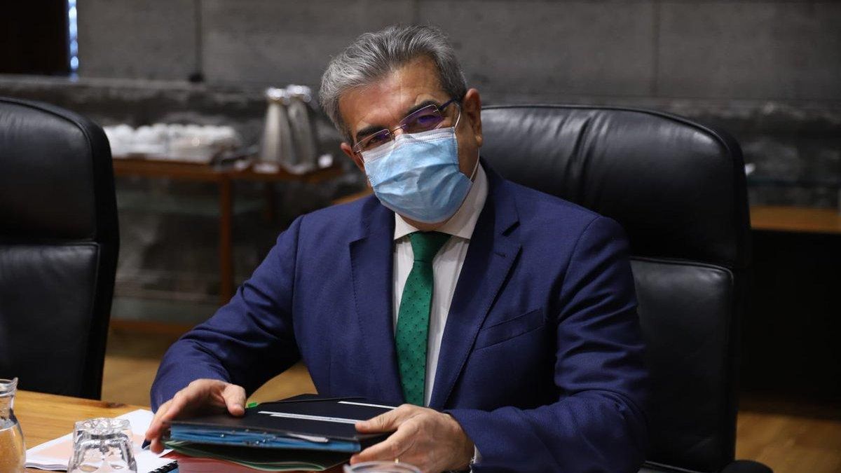 El vicepresidente del Gobierno de Canarias, Román Rodríguez.