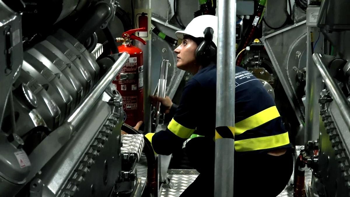 "Sabía que este era mi sitio": la pasión que lleva a más mujeres a elegir una carrera en el mar