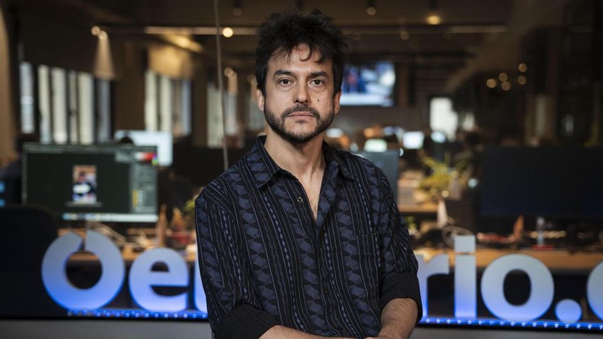 Guillermo Galoe, el director que rueda la Cañada Real: “Están deseando que les miremos a los ojos”