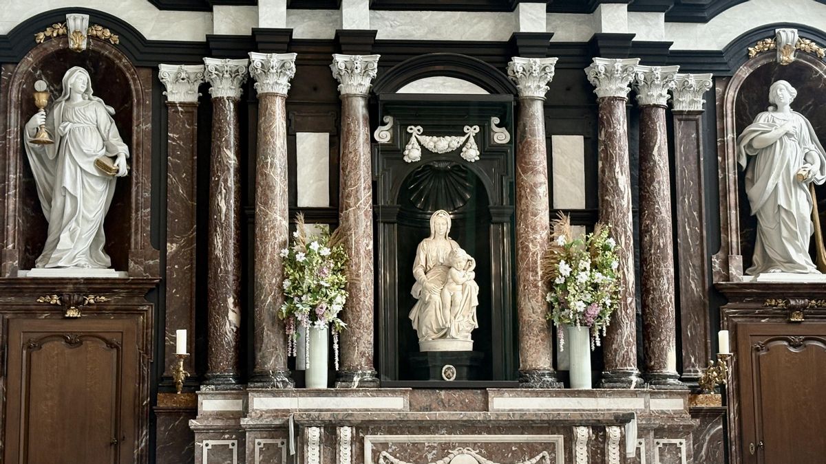 La excepcional escultura de Miguel Ángel que no se encuentra en Italia y que fue robada por Napoleón y Hitler