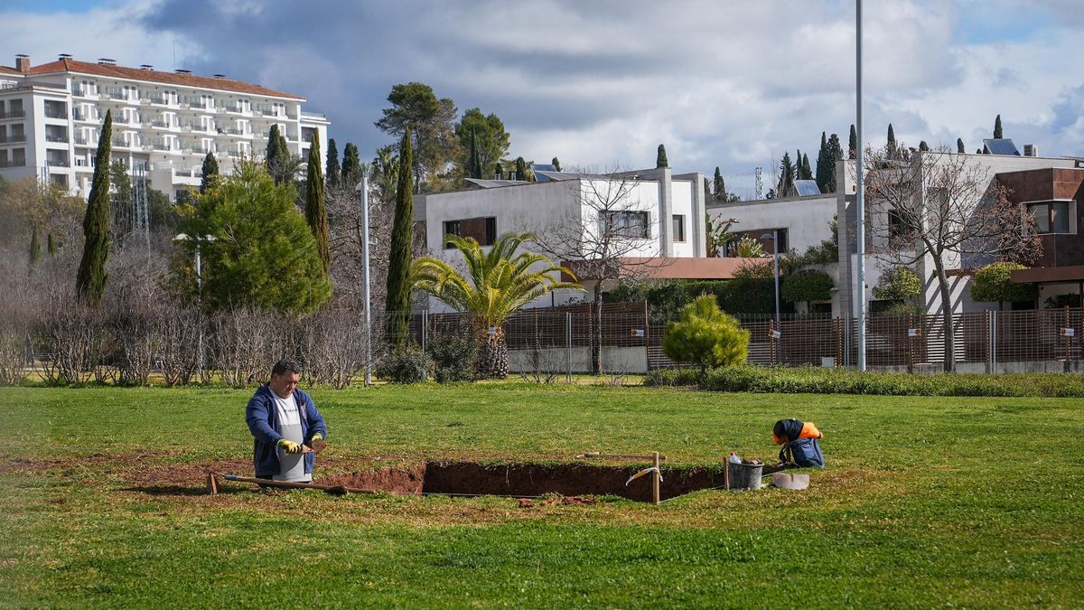 Excavación que busca restos de al-Ruṣāfa, el palacio de Abderramán