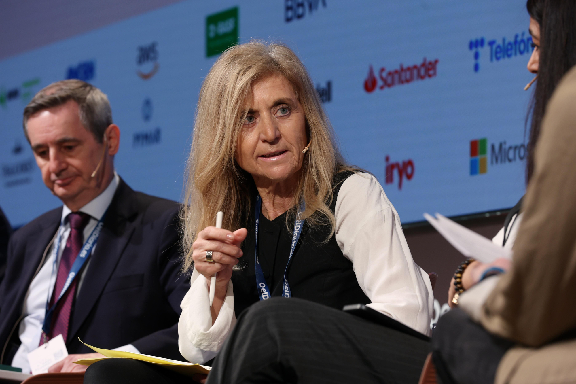 María Eugenia López Lambas, profesora de Transportes en la Escuela Técnica Superior de Ingenieros de Caminos, Canales y Puertos de la UPM e investigadora en TRANSyT-UPM