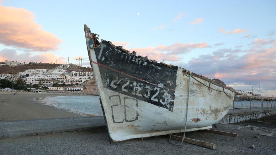 Las llegadas en pateras a Canarias vuelven a repuntar, con casi 1.000 personas en 15 días