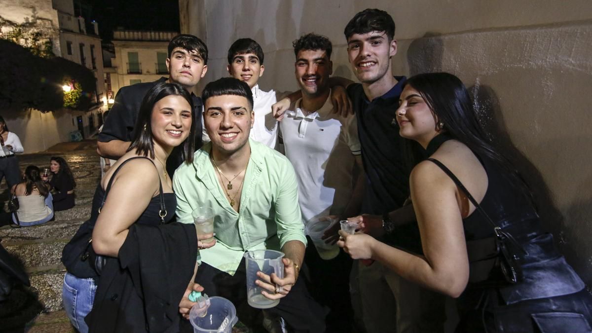 Ambiente nocturno de las Cruces de Mayo del Bailío