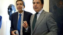 El fiscal jefe Anticorrupción, Manuel Moix, e Ignacio González, en un acto en 2013