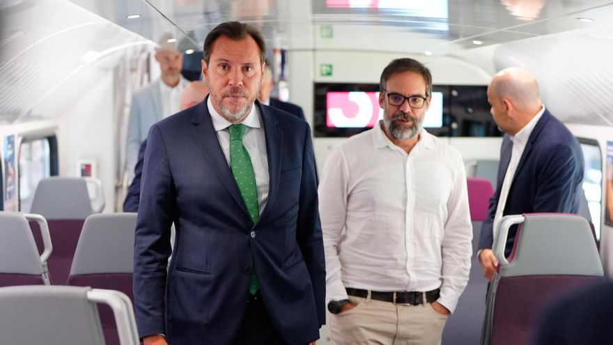 Óscar Puente, sobre quienes critican a la "puta Renfe": "Todo el mundo mete lo mismo en el mismo saco"