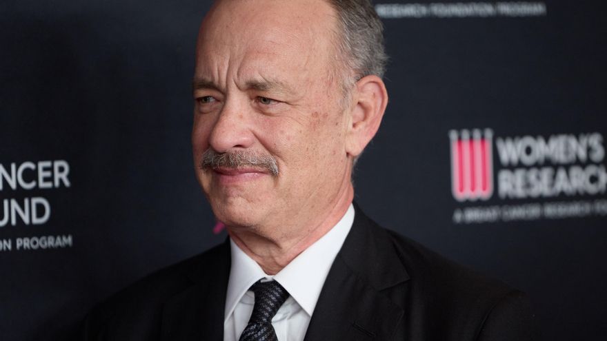 Difunden las primeras imágenes de Tom Hanks y Robin Wright rejuvenecidos en su nuevo film