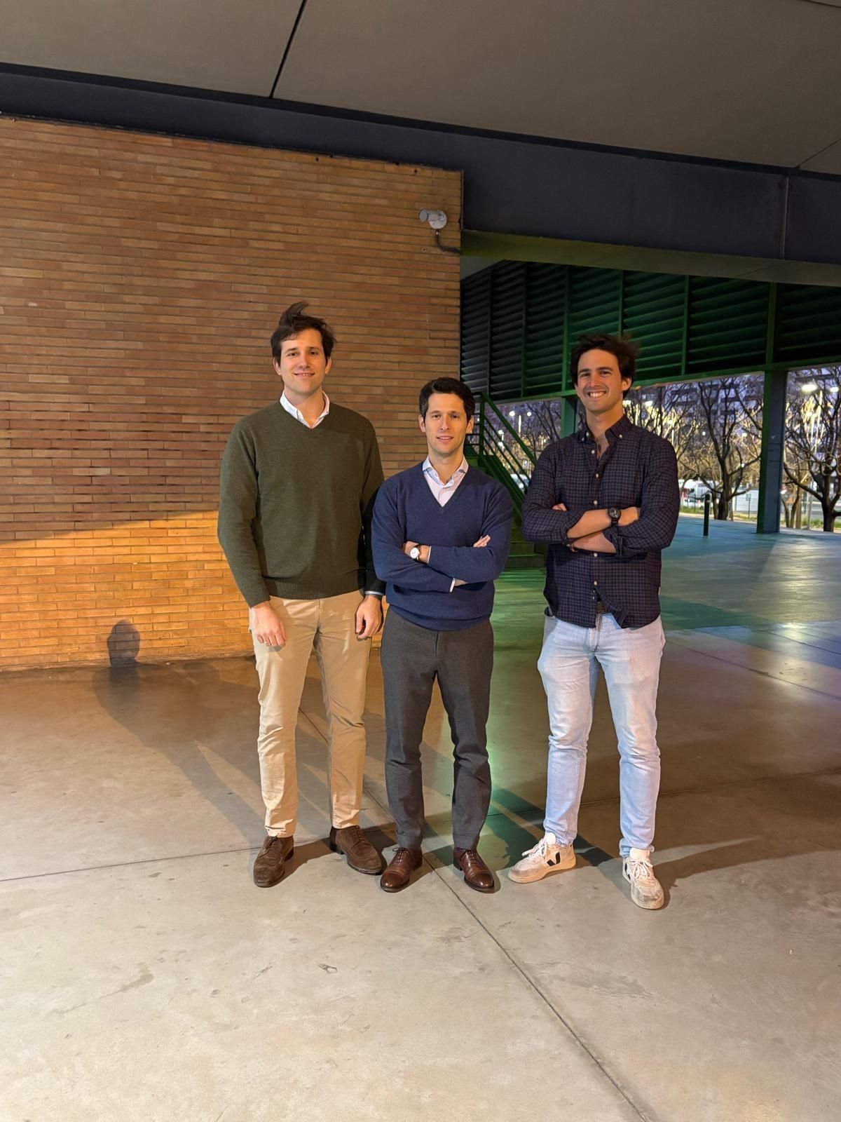 De izquierda a derecha: Manuel Rodríguez-Tabernero, Alejandro Feria y Enrique Gago, fundadores de Lawying.