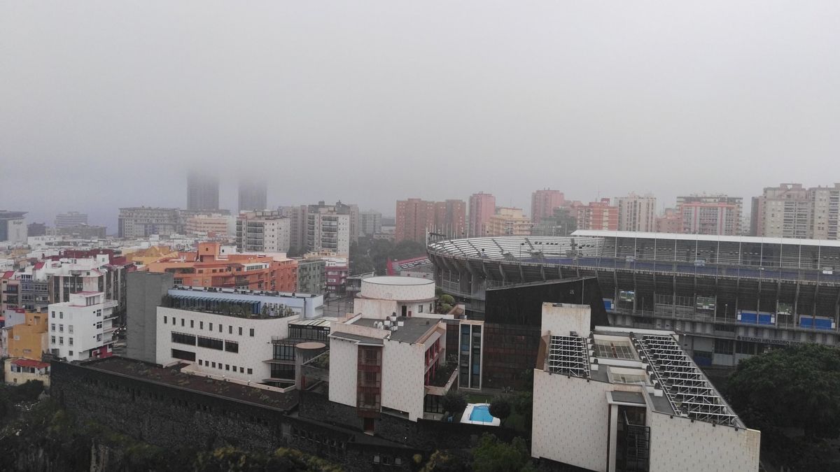 Calima, lluvias y tormentas: el cóctel del tiempo este lunes en Canarias